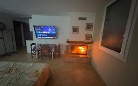 Private Room With Independent Entrance