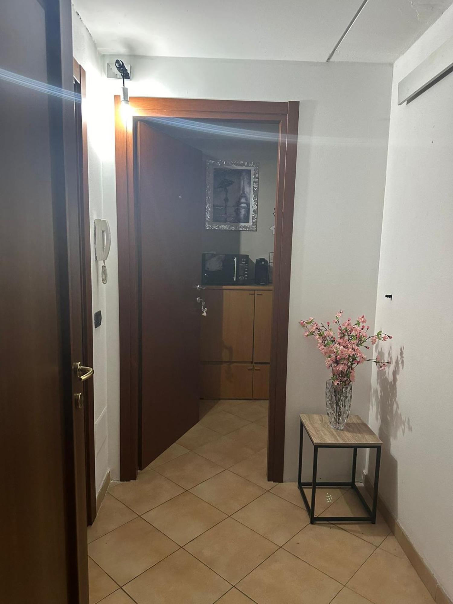 Private Room With Independent Entrance Arcore Esterno foto
